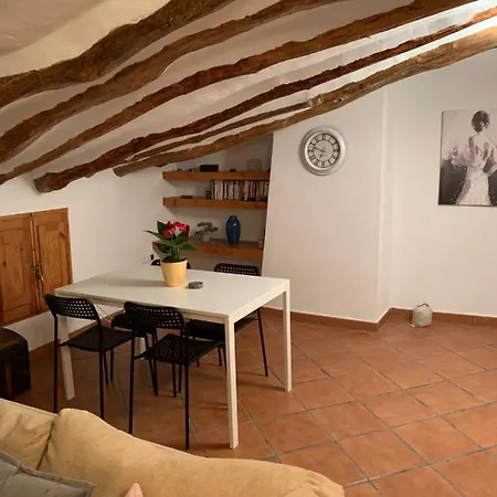 Cortijo Frankie 아파트 *